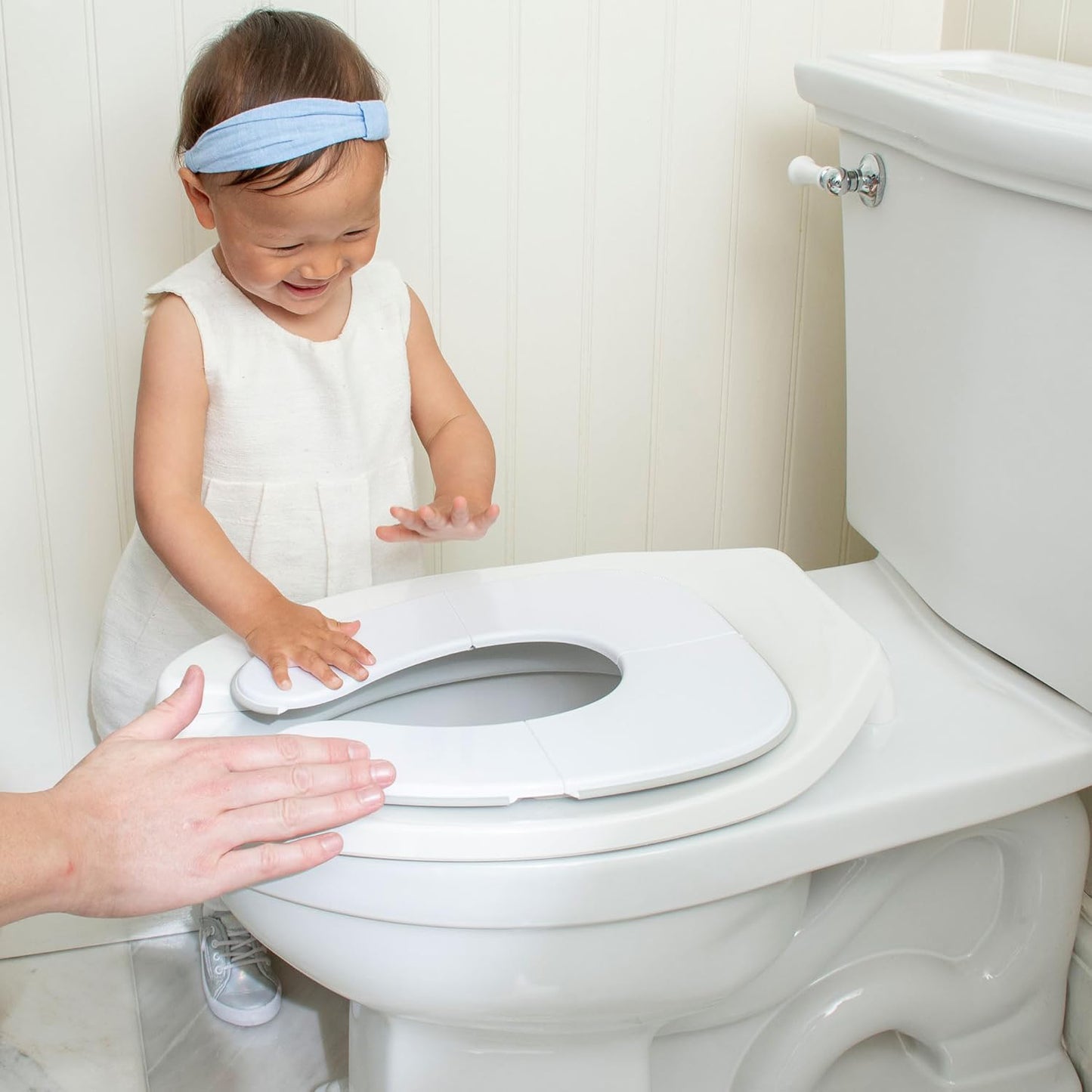 Travel Potty Seat โ Ultra-Compact, Non-Slip, Easy-Clean, Foldable with Carry Bag