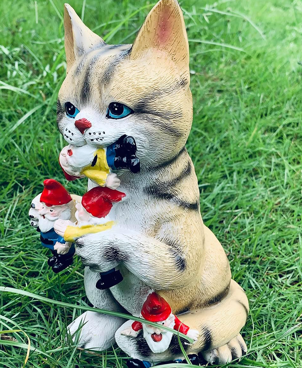 Cat Gnome Statue – Funny Garden Decor for Lawn, Patio & Yard