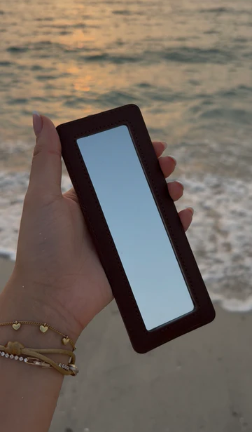 Mirror Lip Liner Case | Stylish Lip Pencil Organizer with Built-In Mirror