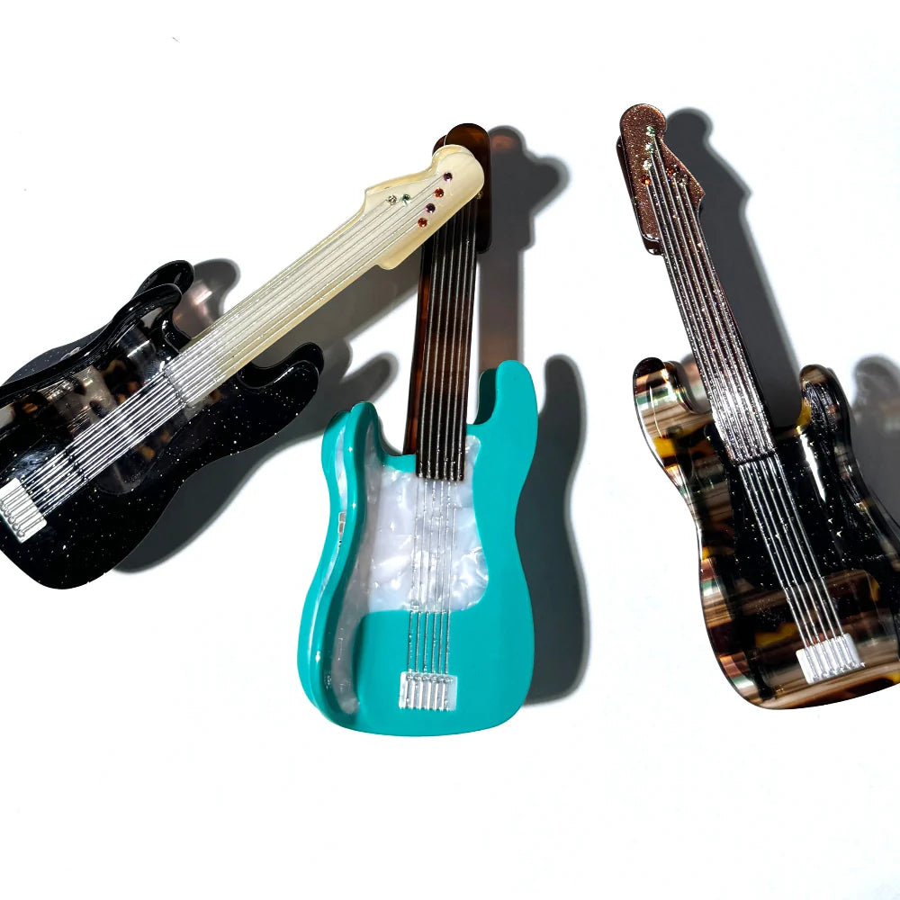 Cello Hair Clip ā Elegant Curved Design with Classical Charm