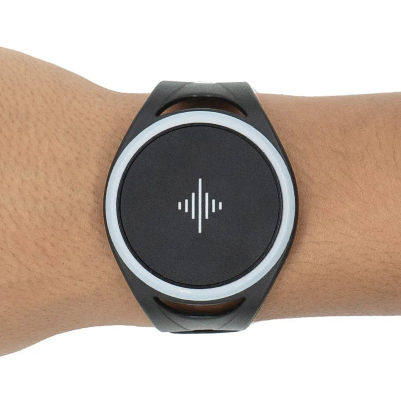 Smart Wearable Metronome ā Customizable Rhythm for Musicians