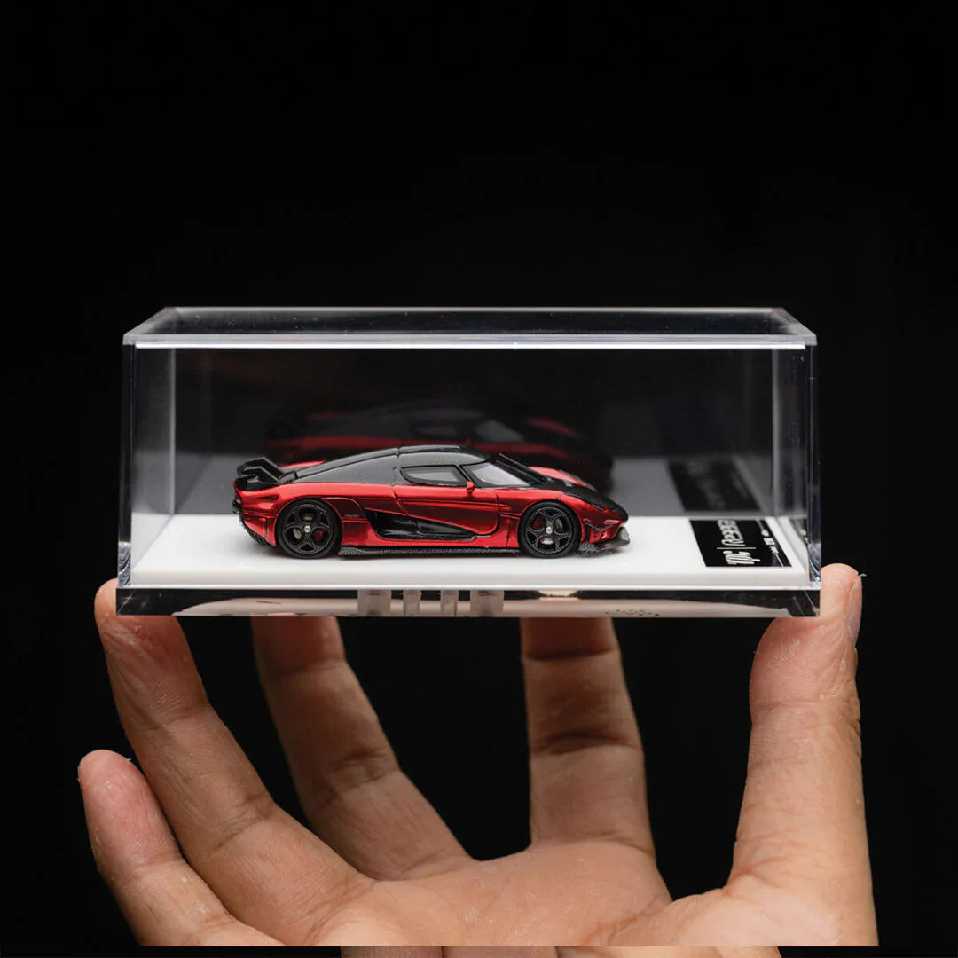 1:64 Koenigsegg Regera Die-Cast Model Car – Candy Red Carbon Fiber Finish