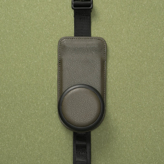 Minimalist Wallet with Sustainable Materials – Compact & Durable Design