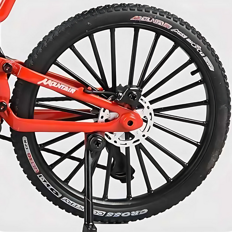 Mini Enduro Bike Model – Realistic 1:6 Scale Collectible with Functional Parts