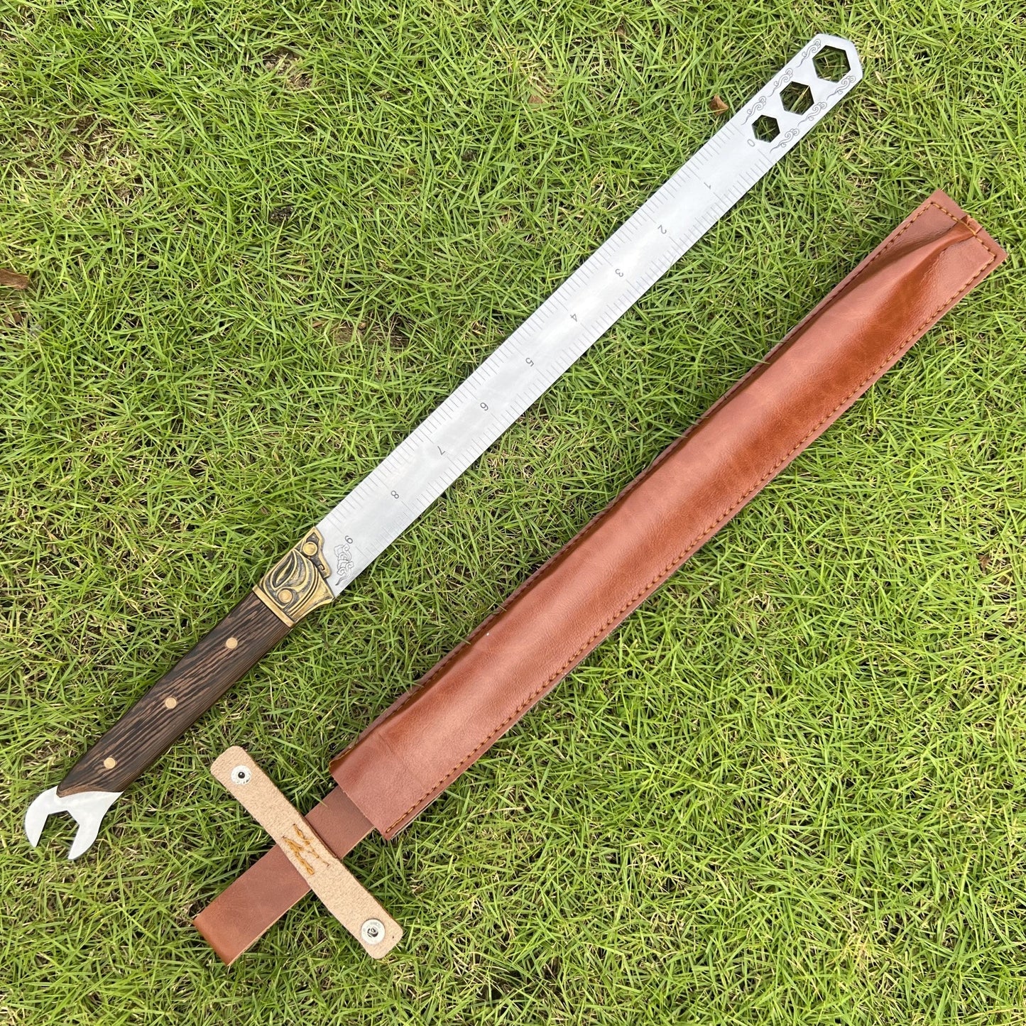 Ruler Wrench – Multipurpose Automotive & Utility Tool