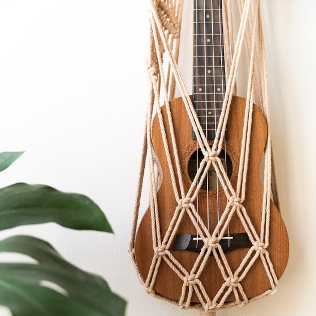 Boho Ukulele Wall Hanger – Modern Instrument Holder Decor