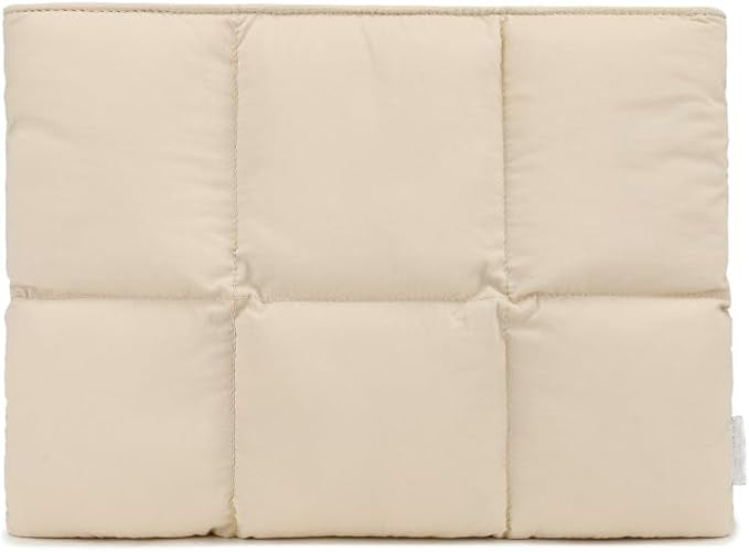 Fluffy Laptop Sleeve – Quilted Puffer Case for Women | Compatible with MacBook Pro 16