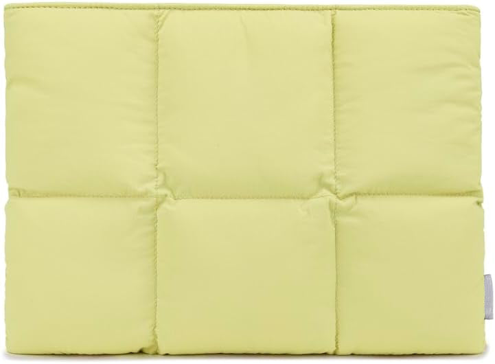 Fluffy Laptop Sleeve – Quilted Puffer Case for Women | Compatible with MacBook Pro 16