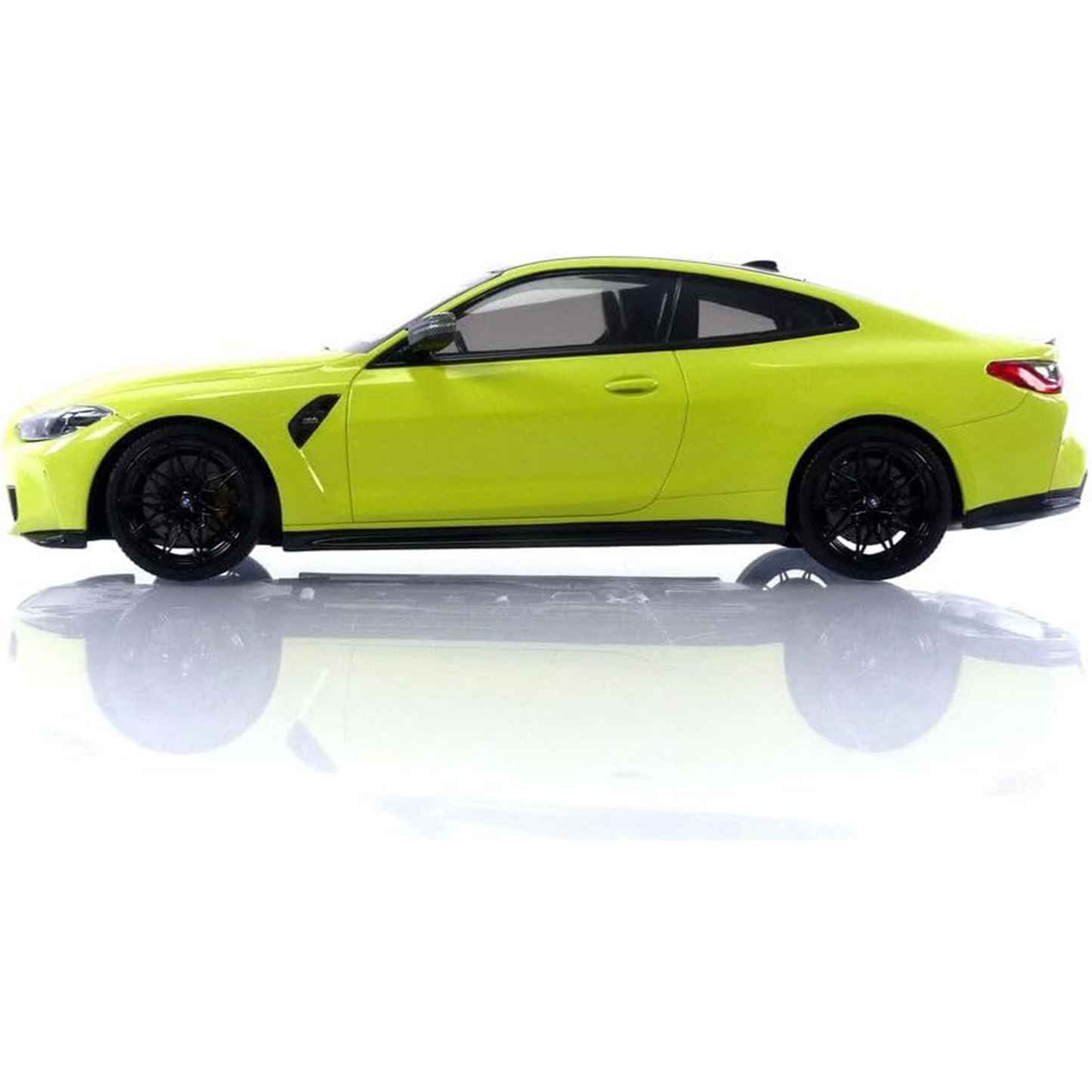 1:24 Scale BMW M4 Alloy Die-cast Model Car