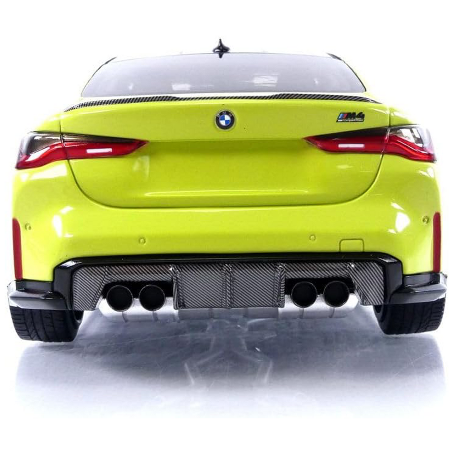 1:24 Scale BMW M4 Alloy Die-cast Model Car