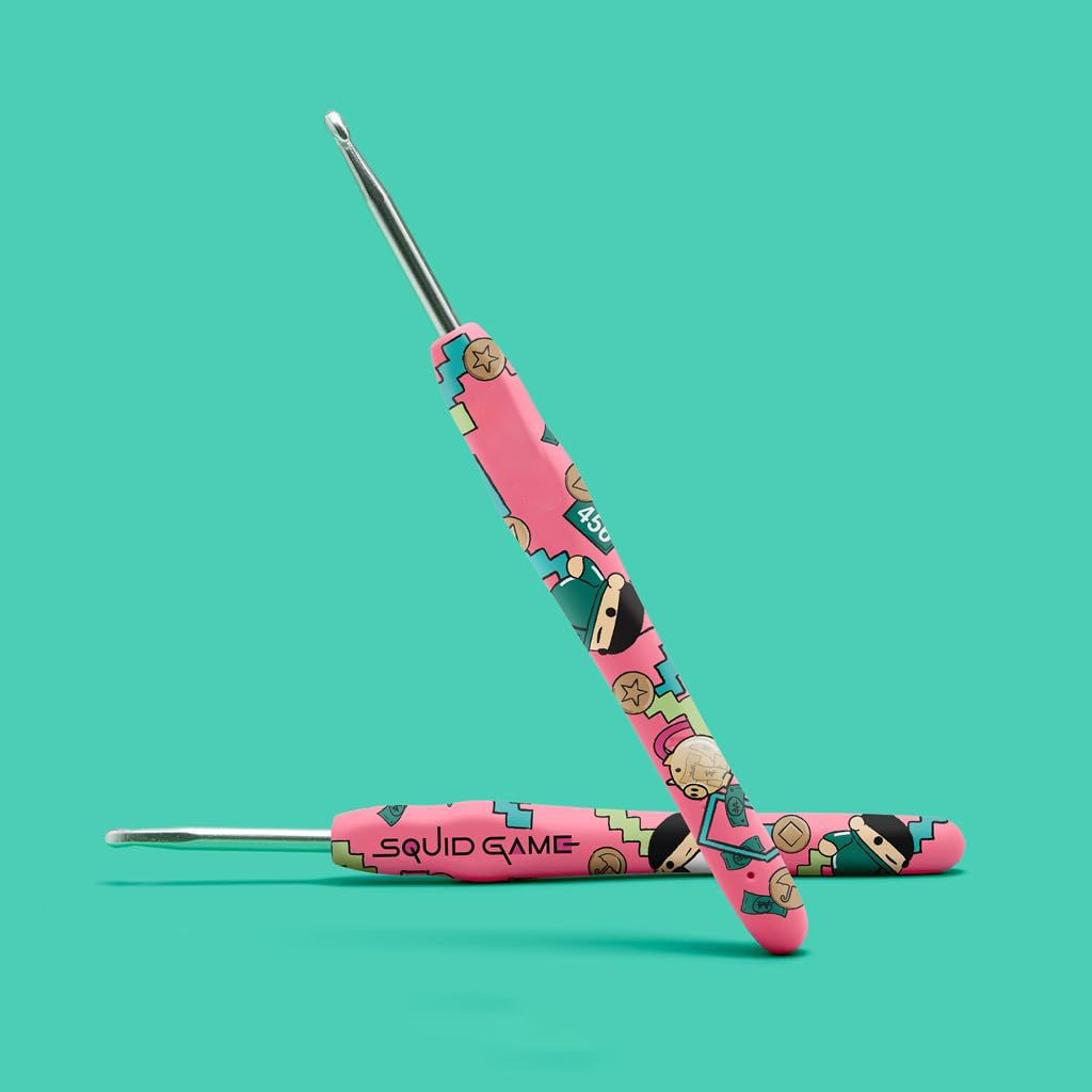 Beginner Crochet Kit – Squid Game Guard Character