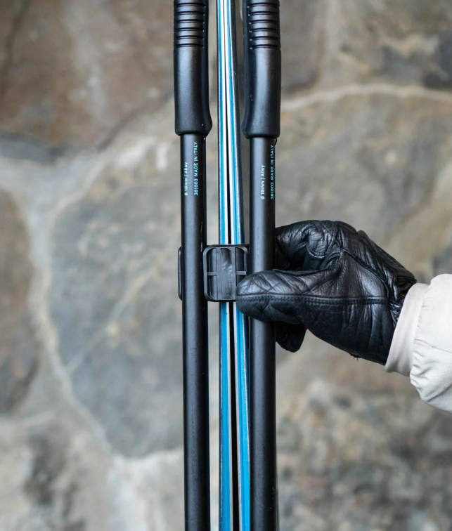 Pocket-Sized Ski Carry Clip