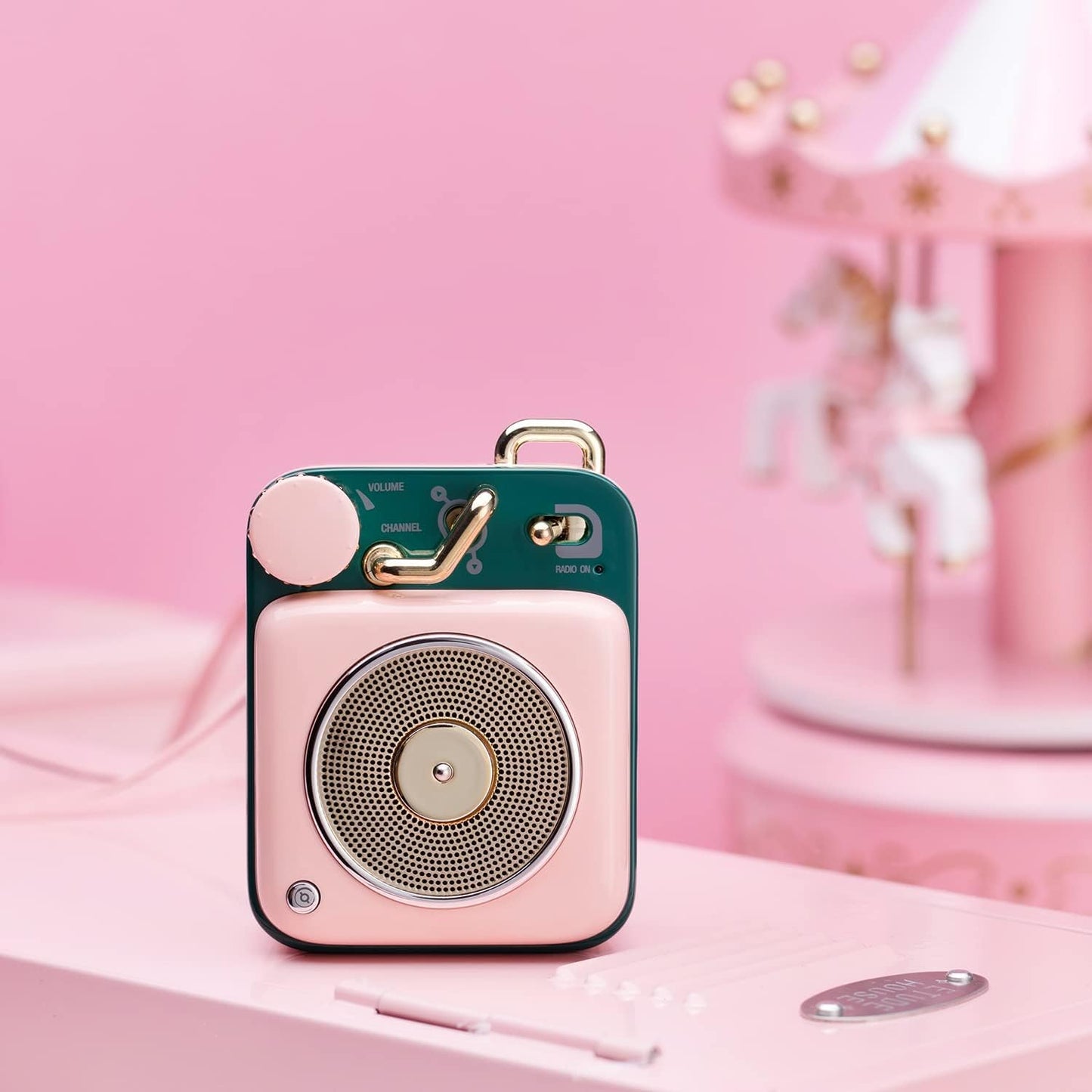 Mini Retro Bluetooth Speaker – Portable Wireless Metal Speaker with Clear HiFi Sound