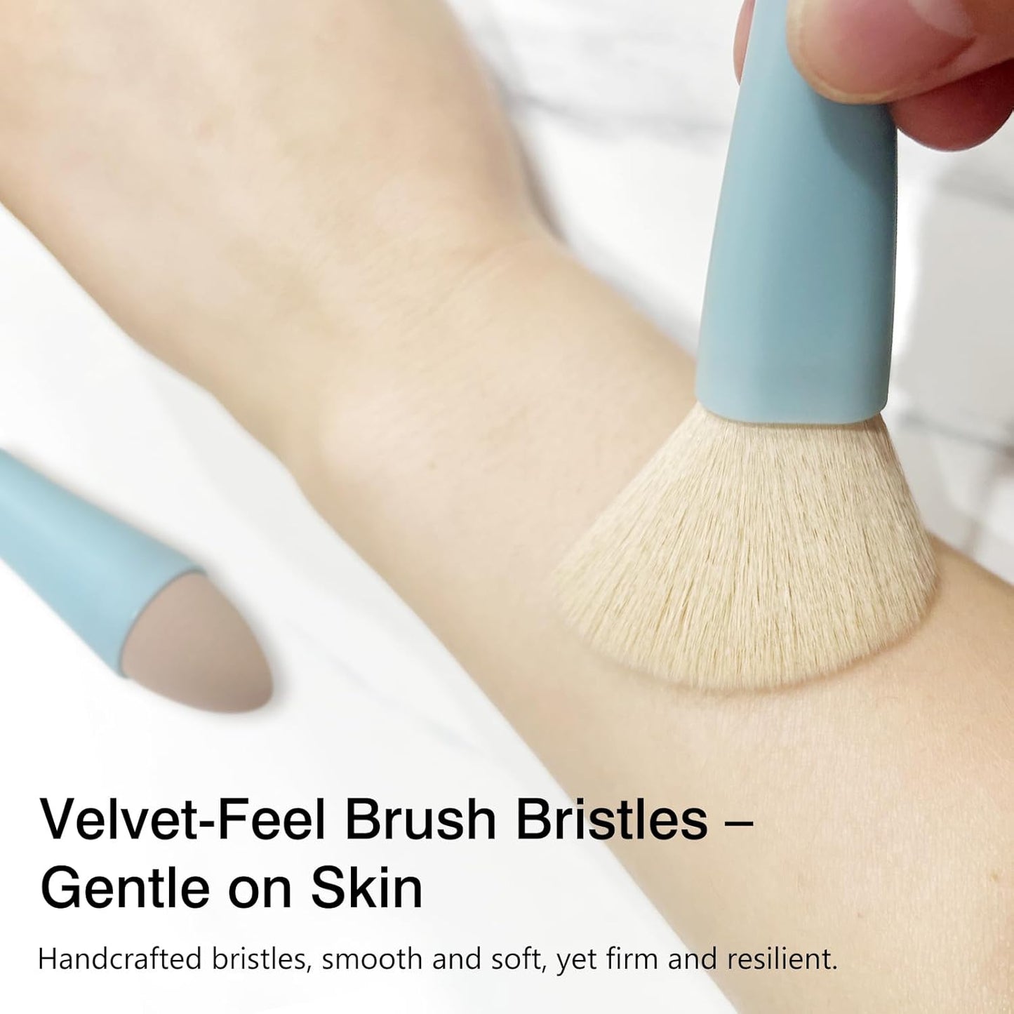 Multi-Tasker 4-in-1 Travel Makeup Brush Set – Compact Vegan Makeup Tools Kit for On-the-Go Beauty