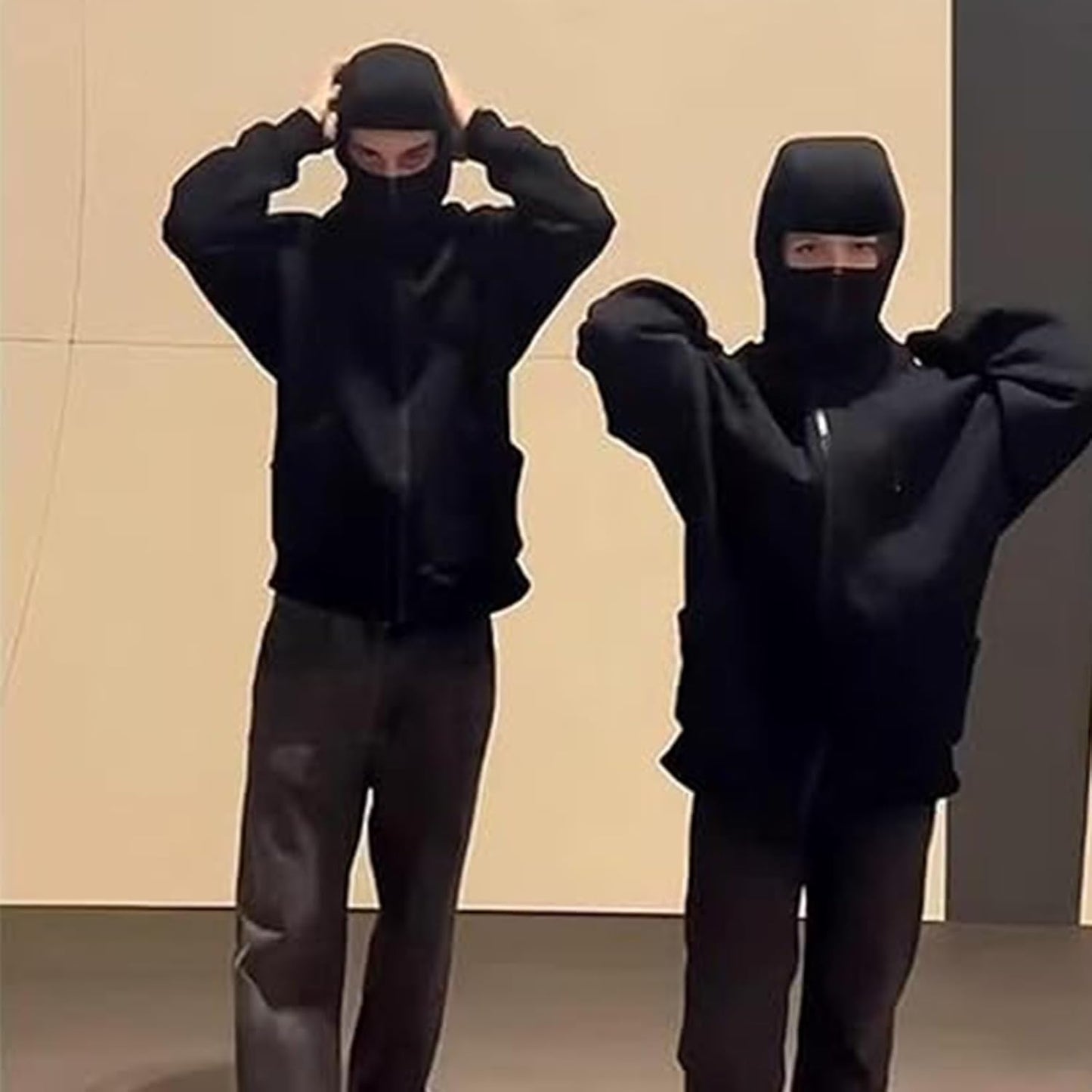 Full-Zip Mask Hoodie – Unisex Streetwear for Style and Comfort