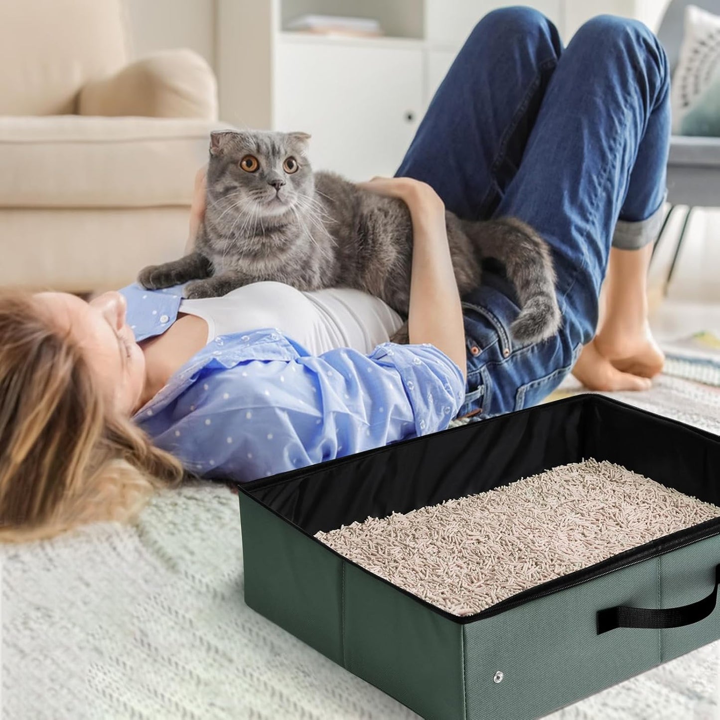 Portable Cat Litter Box – Foldable Travel Litter Box with Lid | Leakproof, Odor-Free, Easy to Carry & Clean