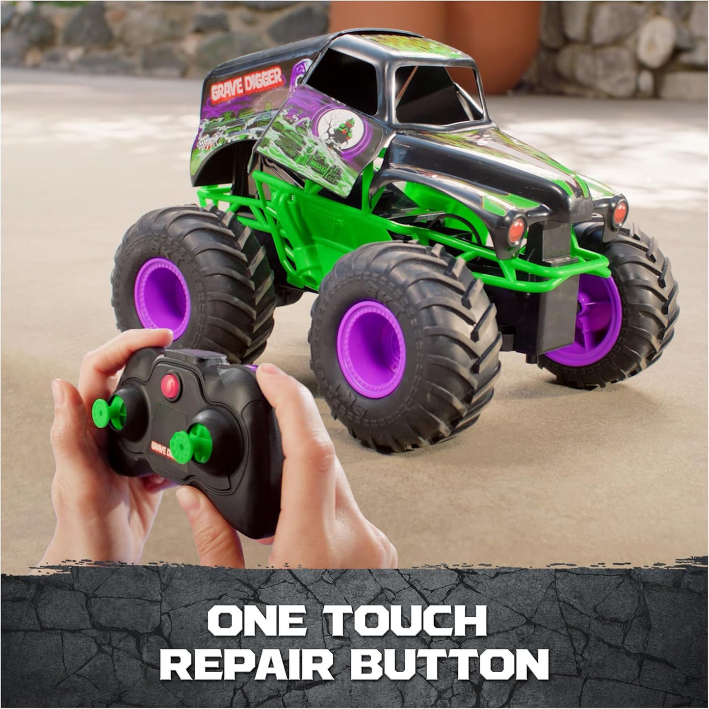 1:15 Scale RC Monster Truck – Grave Digger Remote Control Toy with Crash