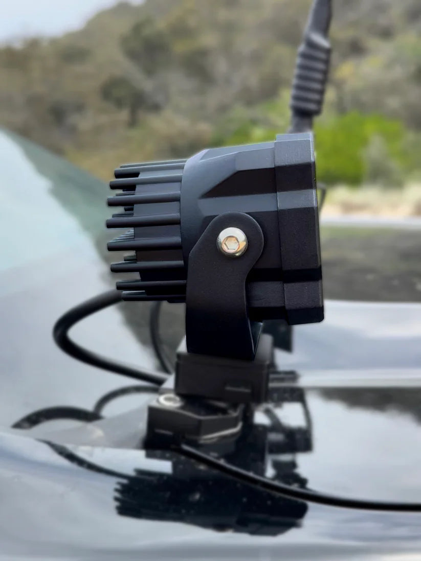 Universal Amber LED Light – 30W Waterproof Spot Beam | 3000K Amber Lens