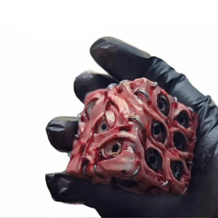 Realistic Eyeball Dice – Unique Creepy Design | High-Quality Dice for Collecting and Gaming