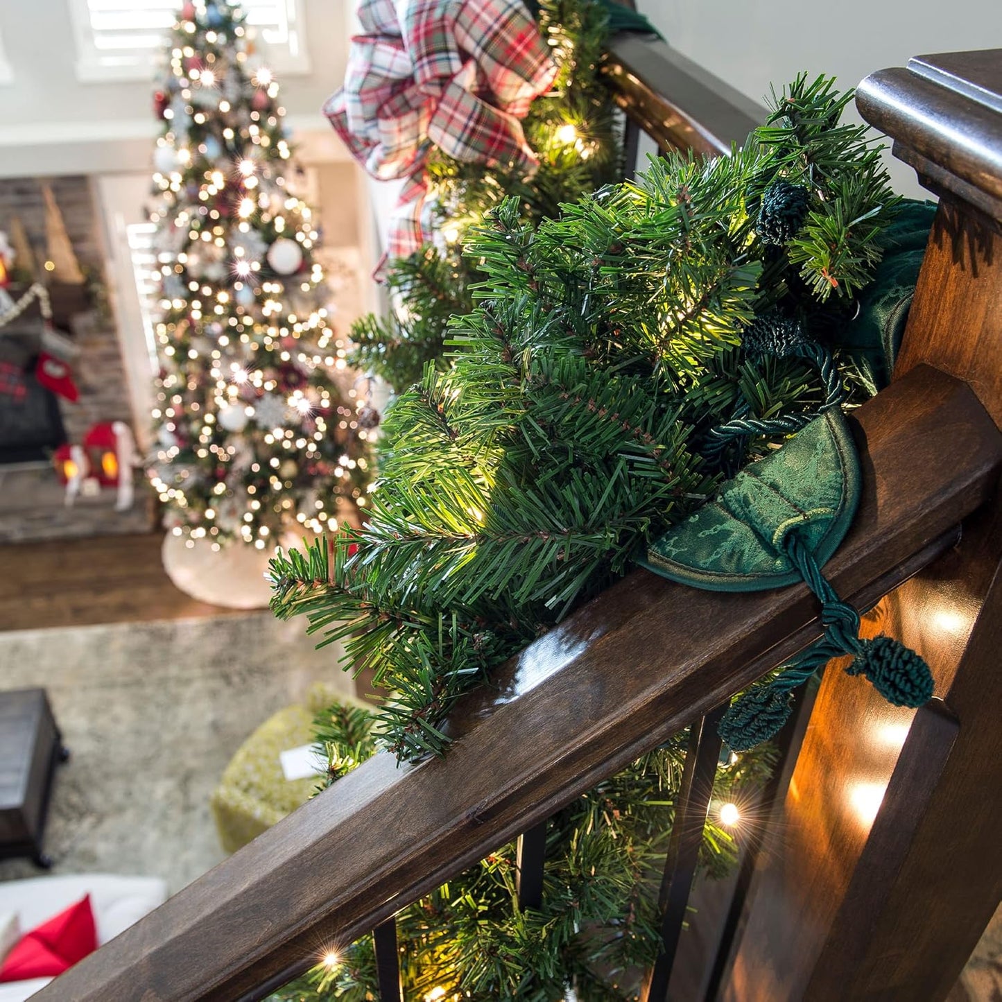 Garland Tie Binds – Holiday Railing Hooks with Scratch Protection