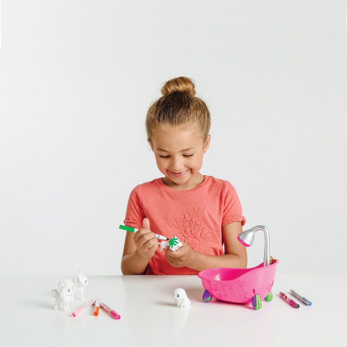 Scribble Scrubbie Pets Toy Set – 4 Cute Pets and 6 Washable Markers for Coloring Fun