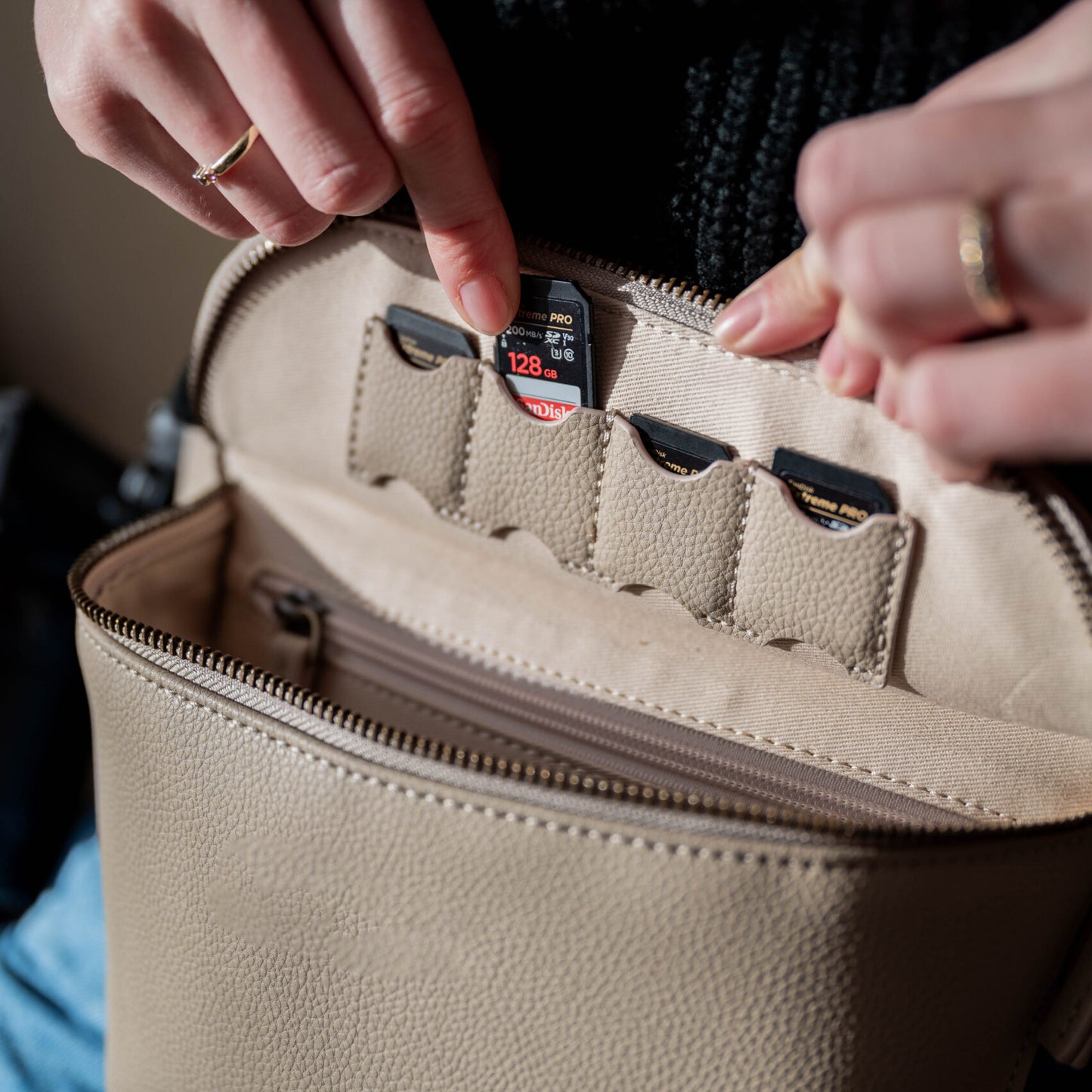 Beige Waist Bag – Compact Camera Waist Pack with Adjustable Strap