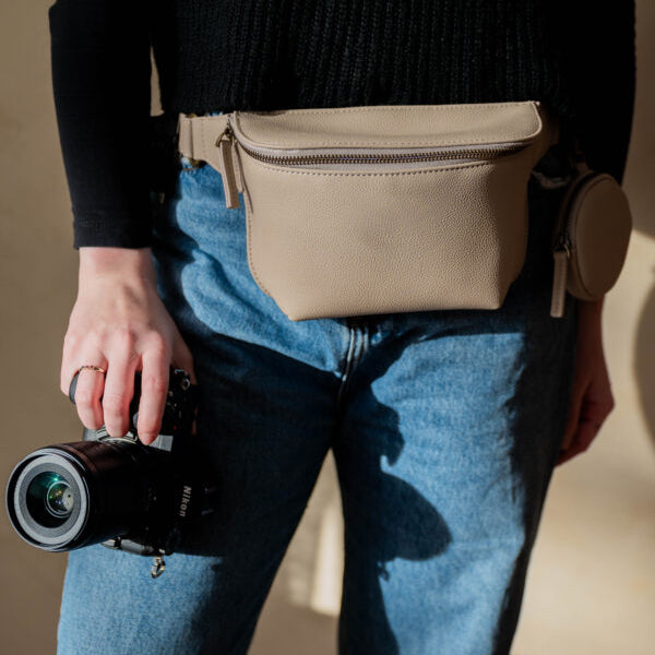 Beige Waist Bag – Compact Camera Waist Pack with Adjustable Strap