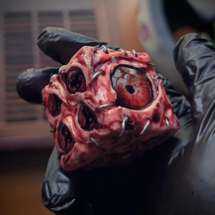 Realistic Eyeball Dice – Unique Creepy Design | High-Quality Dice for Collecting and Gaming