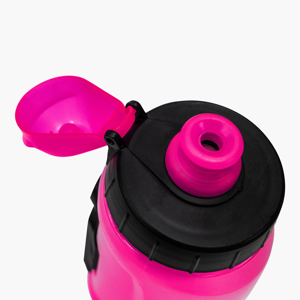 Rotating Bike Bottle – Quick-Release Magnetic Mount System