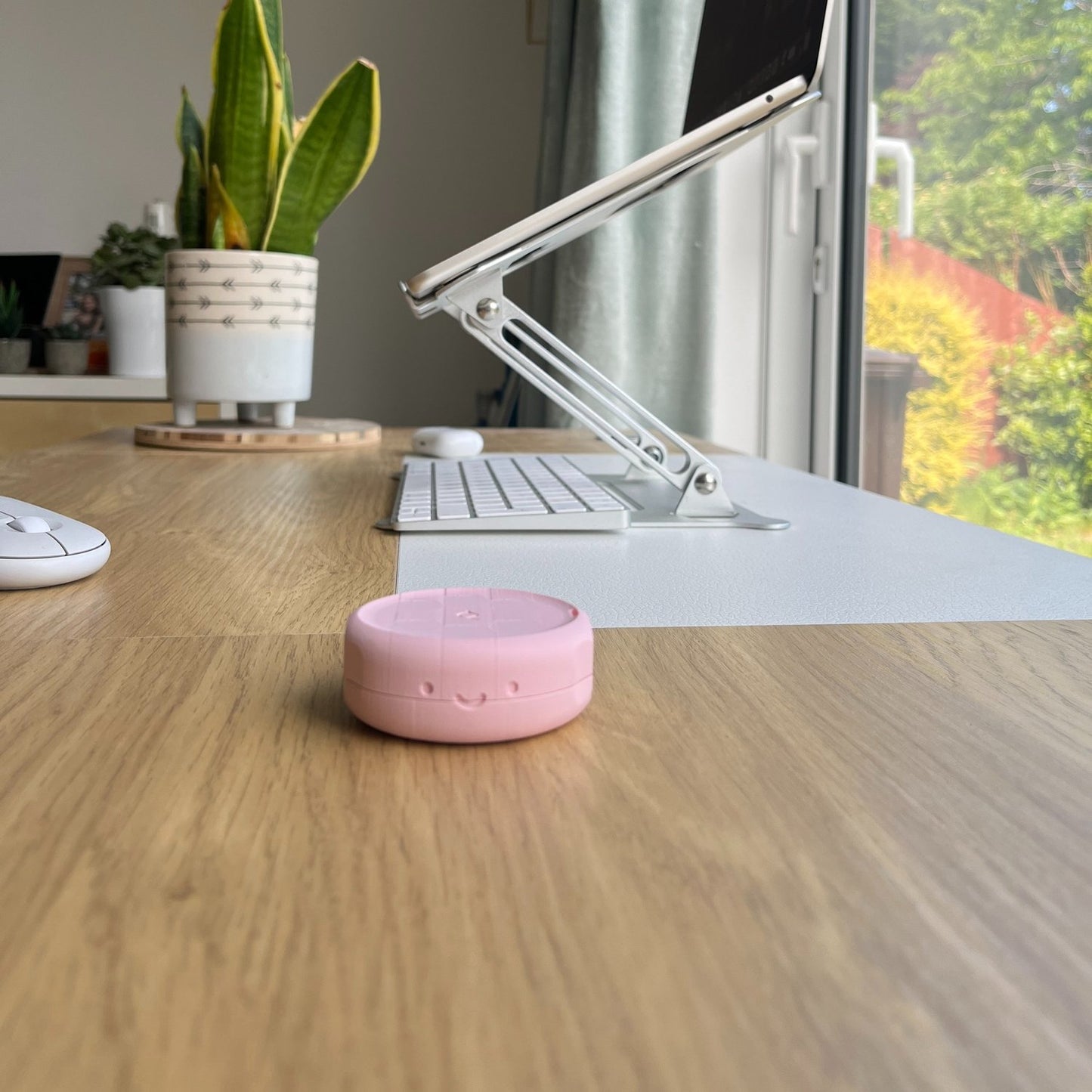 Travel Cable Organizer – Wire Clip | Compact Cord Management for Easy Organization