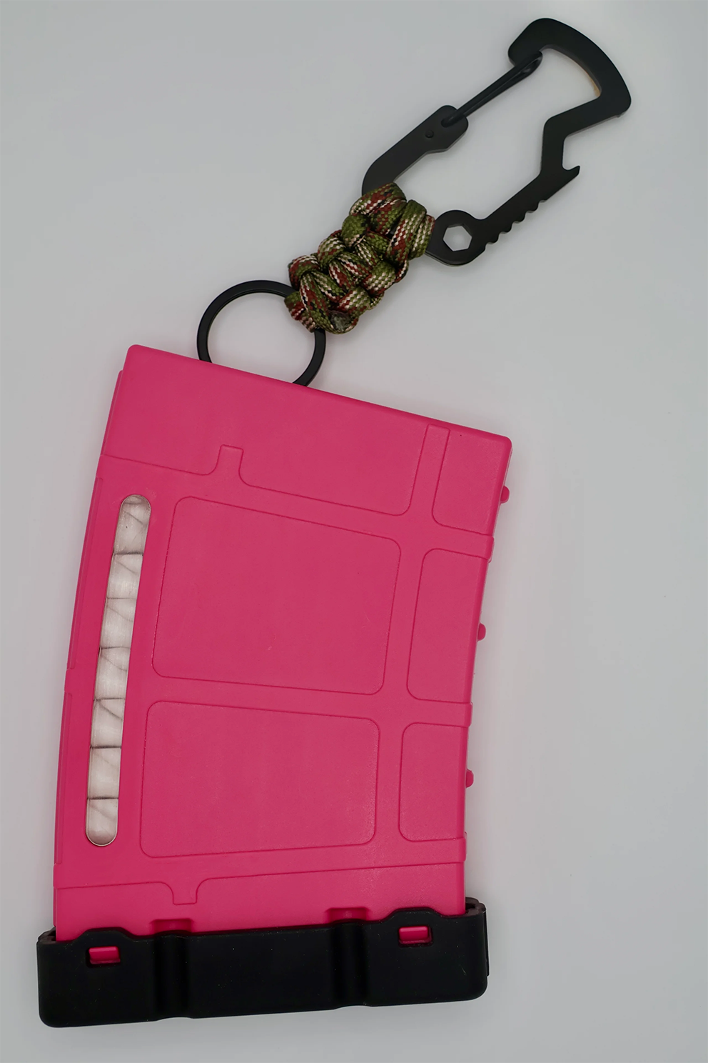 Golf Tee Dispenser – Convenient Paracord Clip Design
