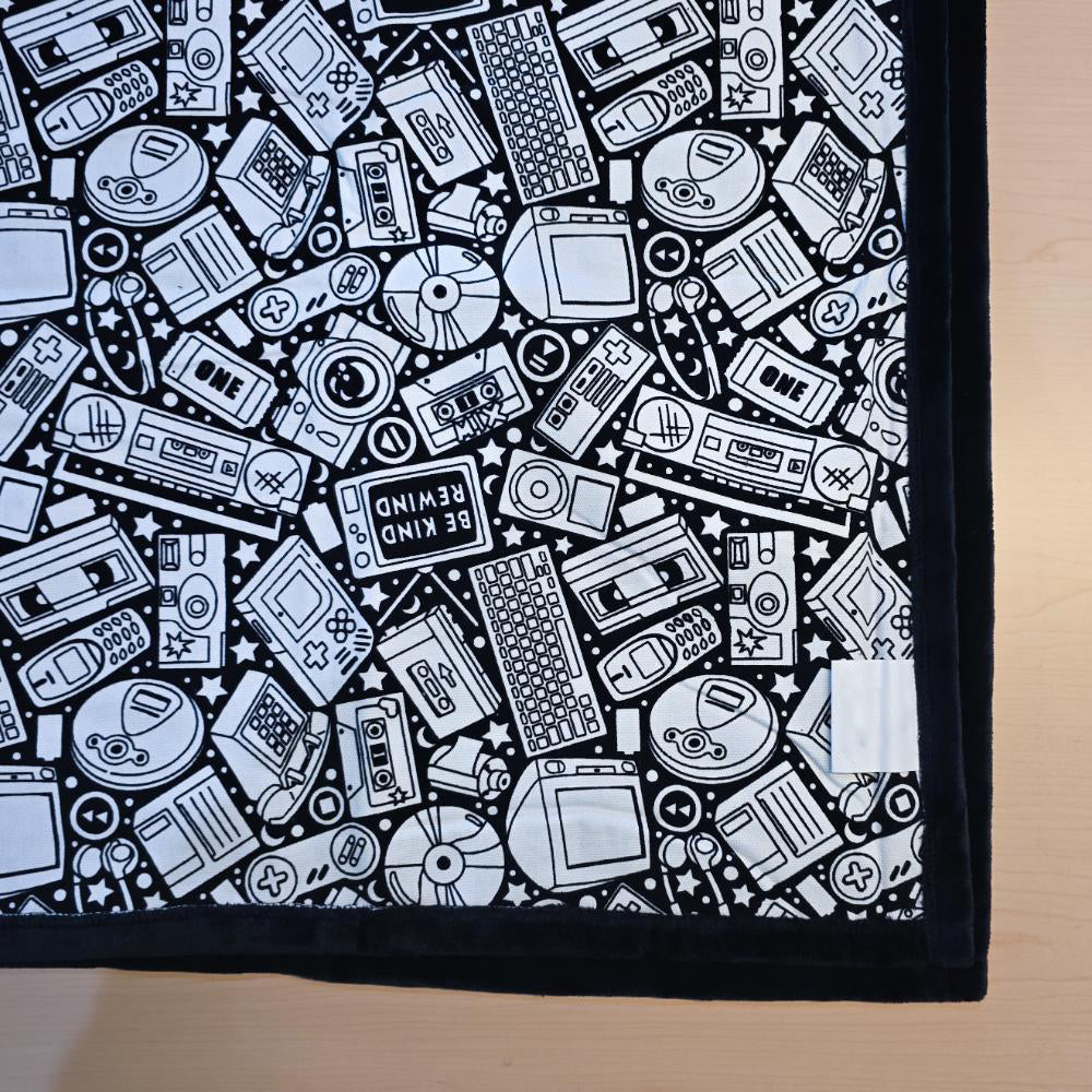 Color-Your-Own Blanket – DIY Creative Fleece Throw  Cozy Sherpa Backing