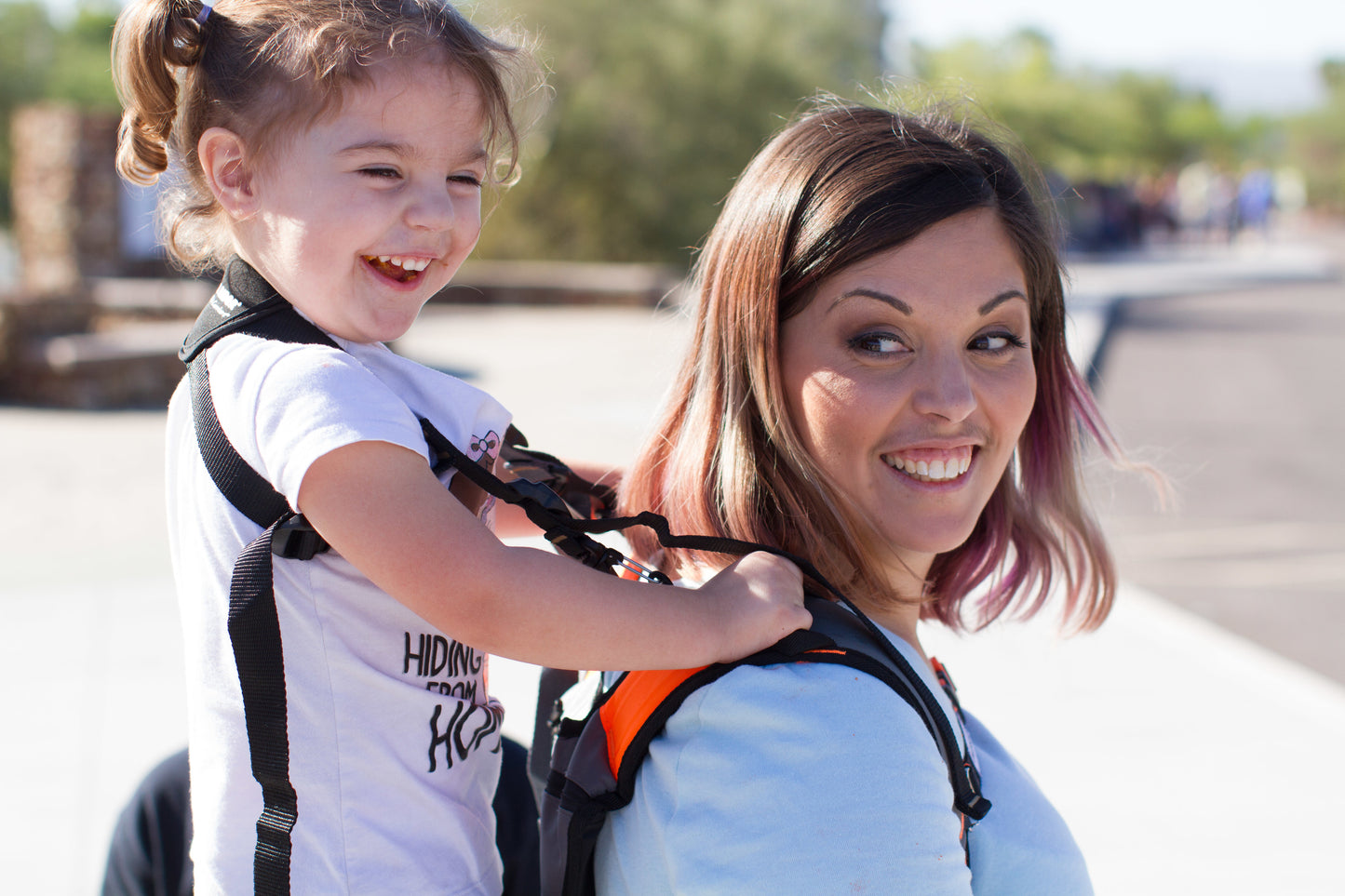 Stand-up Child Carrier (with Safety Belt, Suitable for Children Aged 2 and Above