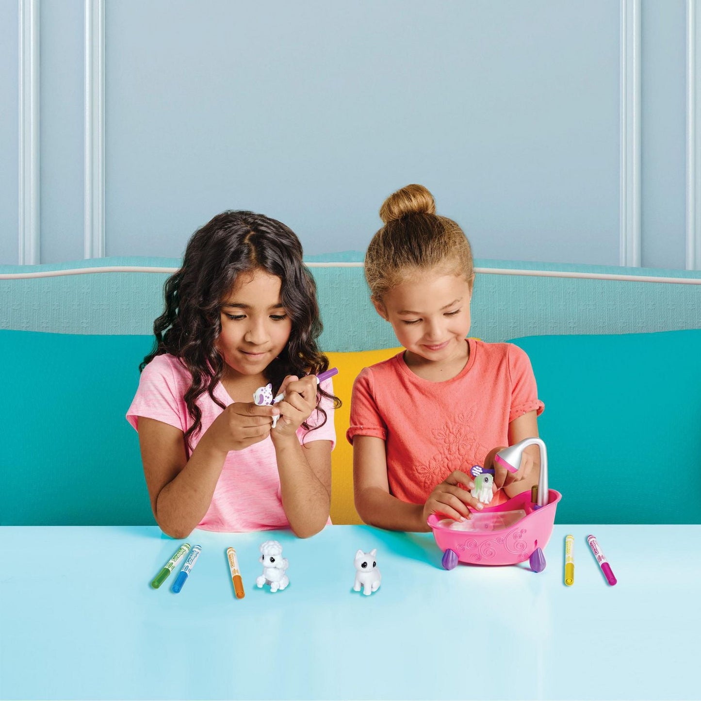 Scribble Scrubbie Pets Toy Set – 4 Cute Pets and 6 Washable Markers for Coloring Fun