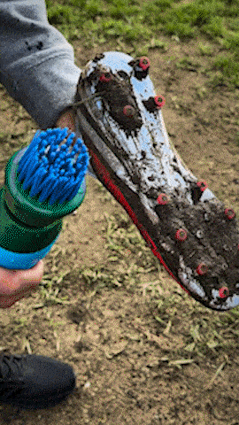 Portable All-in-One Shoe Cleaner – Quick Cleaning for Muddy Boots and Busy Days