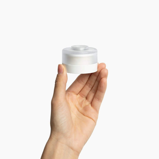 Easy-Install Water Filter – Long-Lasting, Hygienic & Minimalist Design for Clean Everyday Water