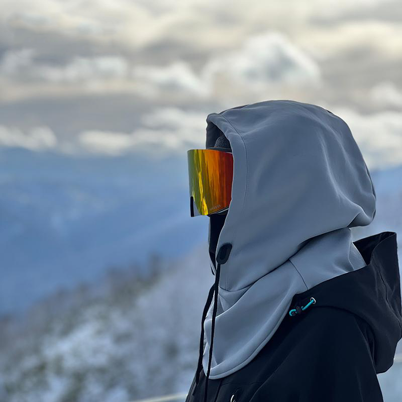 Waterproof Fleece-Lined Hood – Stay Warm and Dry in Any Weather