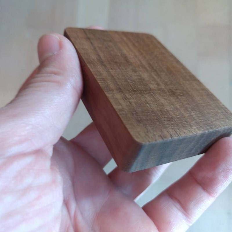 Walnut Rotating Ring Box – Elegant Handmade Proposal Case