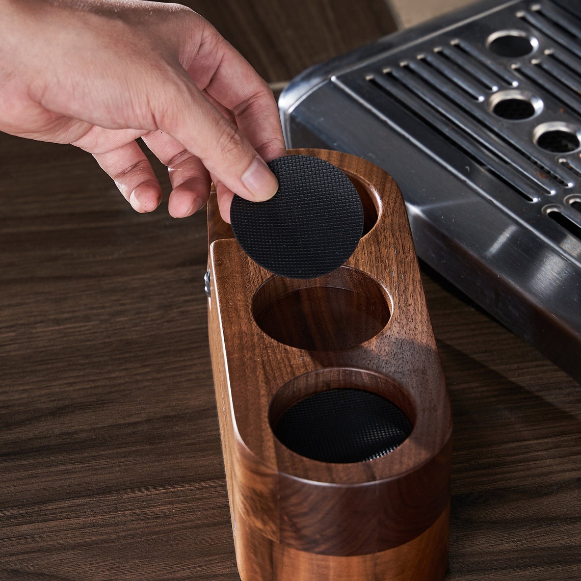 58mm Walnut Espresso Tamper & Portafilter Holder – Coffee Station Organizer Stand