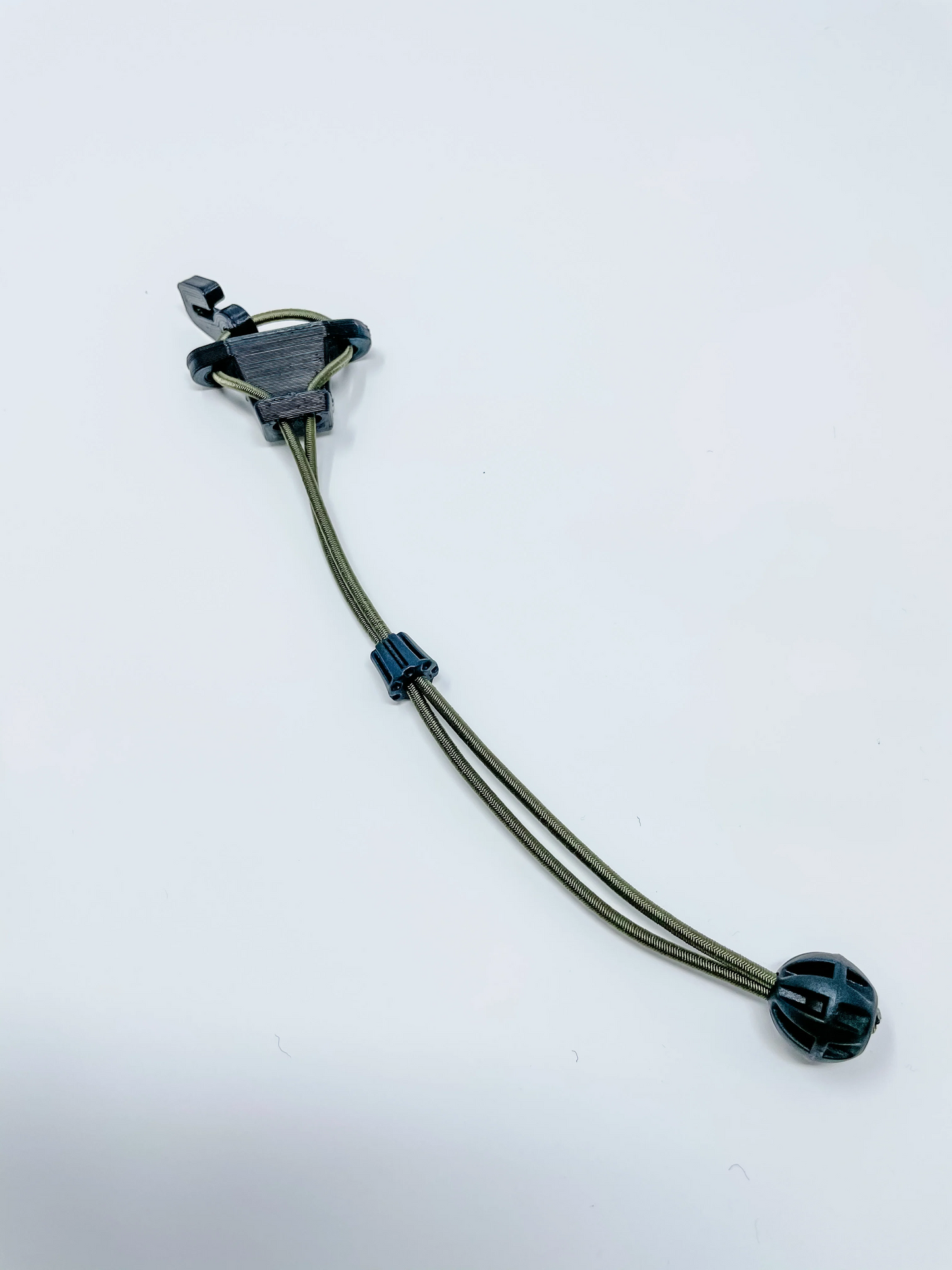 Strap Stager – Easy Tree Stand &amp; Saddle Platform Hanging Tool