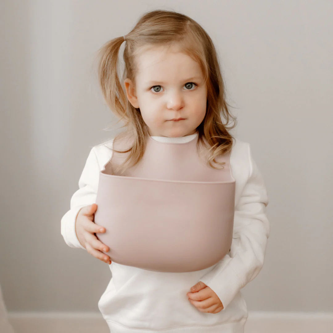 Silicone Baby Bib – Extra Deep Catcher for Mess-Free Feeding