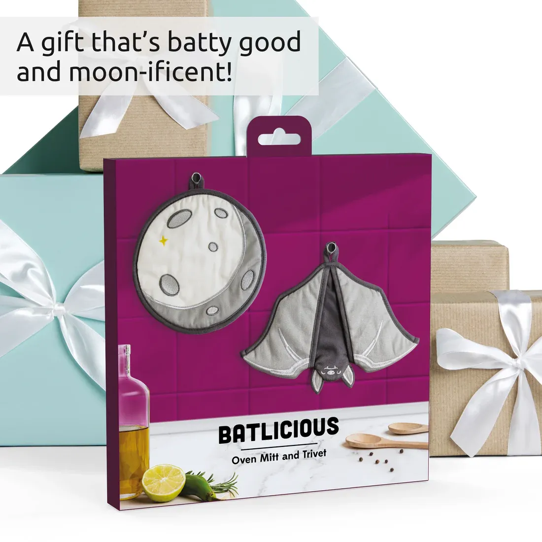 Gothic Bat Oven Mitts & Moon Trivet Set – Add a Touch of Dark Charm to Your Kitchen