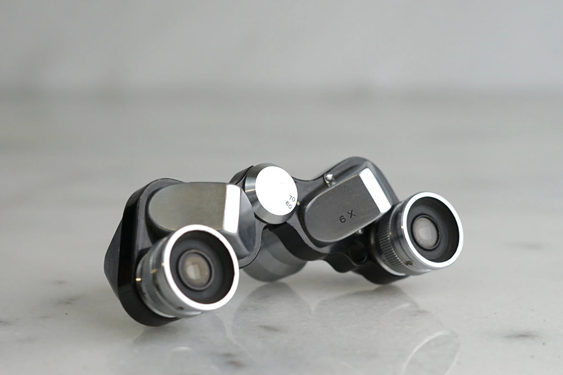 6X Compact Binoculars – Vintage Precision for Every Occasion
