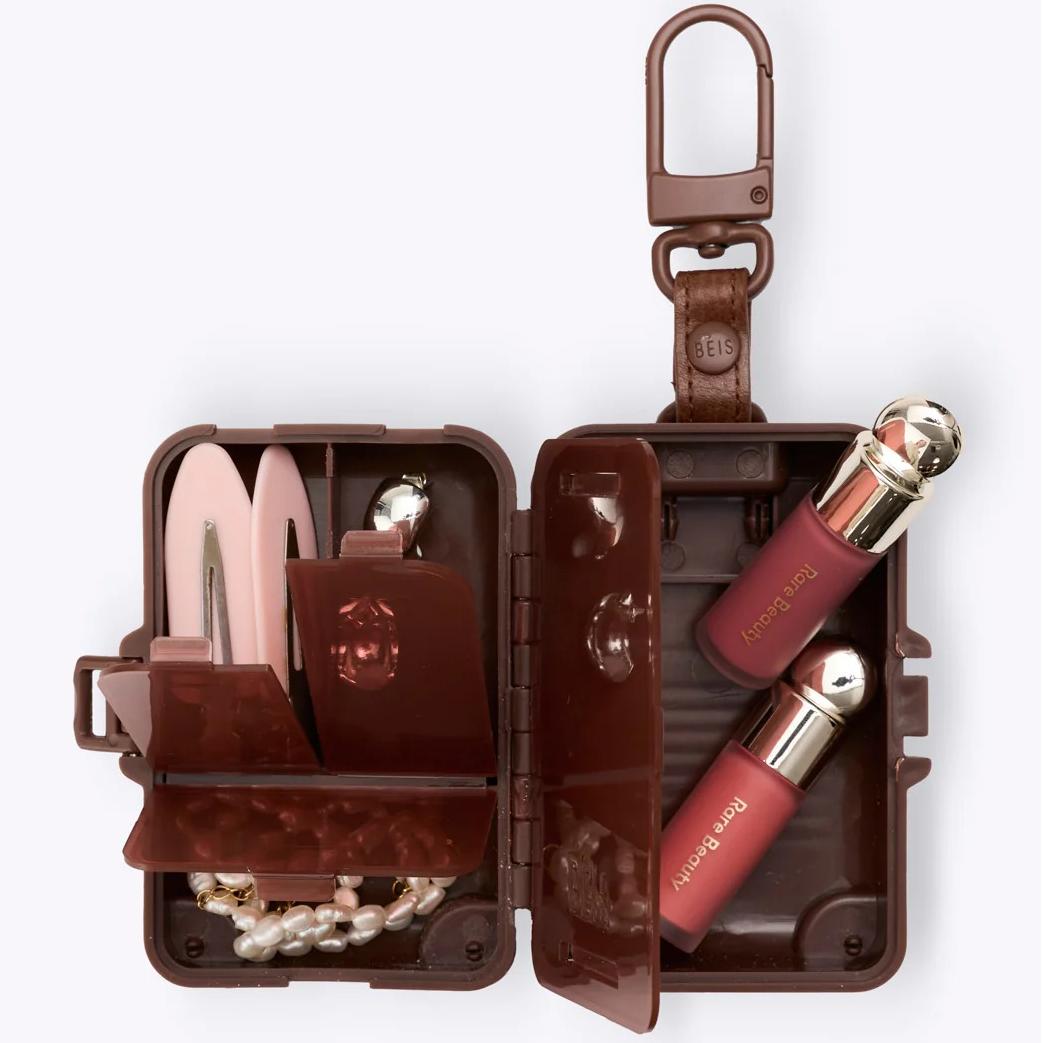 Mini Travel Case Keychain – Compact & Stylish On-the-Go Storage