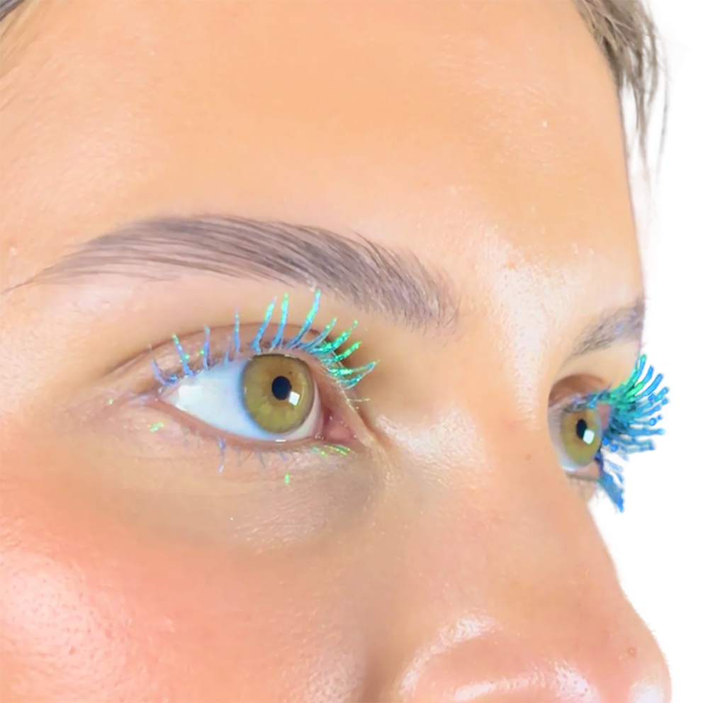 Colorful 3D Mascara – Hypnotic Multicolor Volume Effect