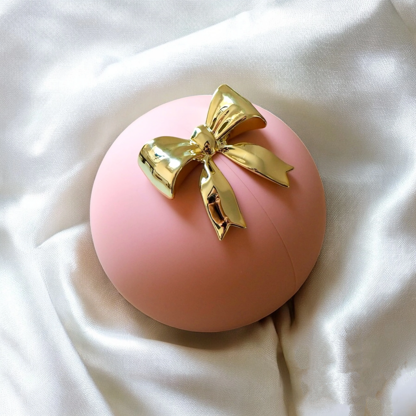 Round Pink Eternal Rose Jewelry Box – With Heart-Shaped Promise Ring