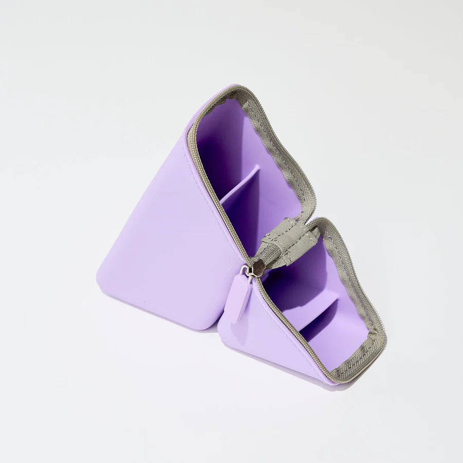 Silicone Magnetic Pencil Holder – Portable Desk Organizer with 60° Divider & Pocket