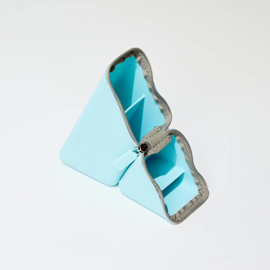 Silicone Magnetic Pencil Holder – Portable Desk Organizer with 60° Divider & Pocket