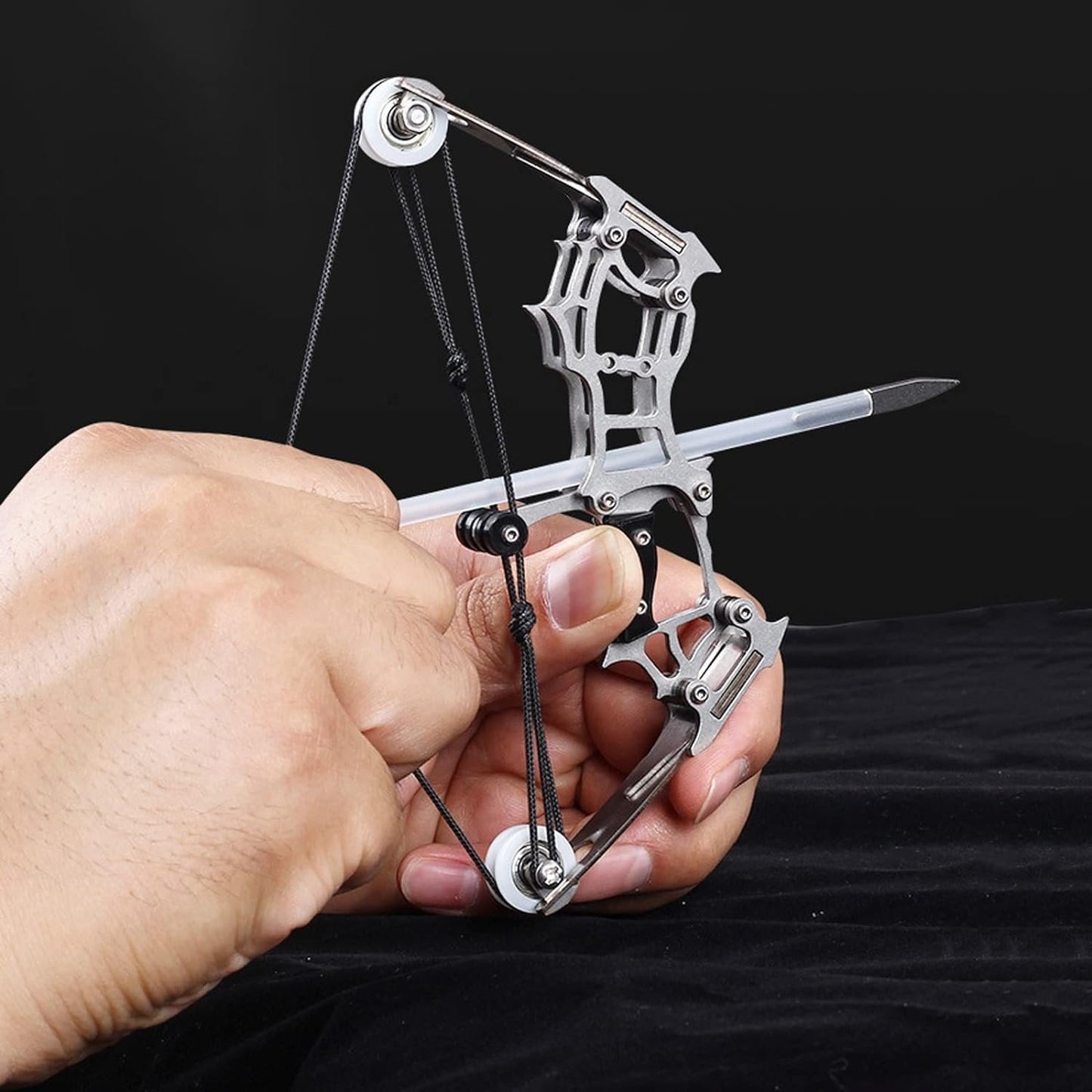 Mini Toothpick Archery Game – Compact Pulley Bow Shooting Toy for Precision Indoor Target Practice