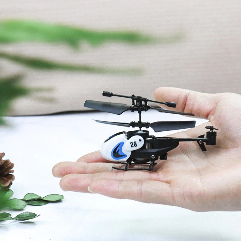 Mini Remote Control Helicopter – Palm-Sized Indoor & Outdoor Fun